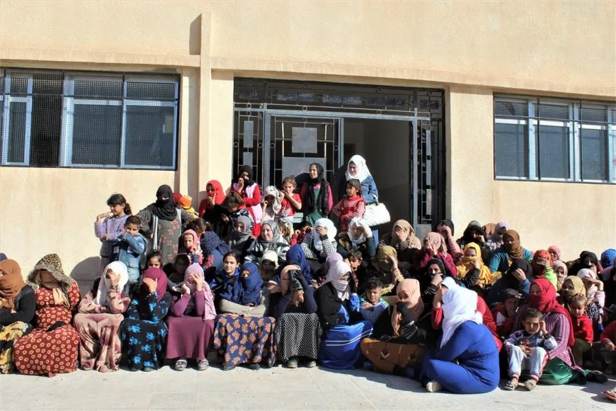 على بعد أمتار من قواعد الجيش التركي التأكيد على المقاومة