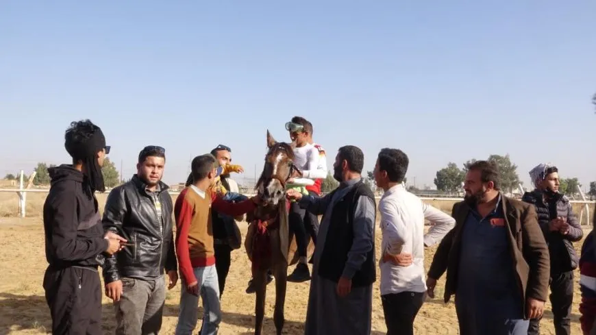 بمشاركة 35 فارساً انطلاق بطولة شمال وشرق سوريا للفروسية في مدينة الرقة