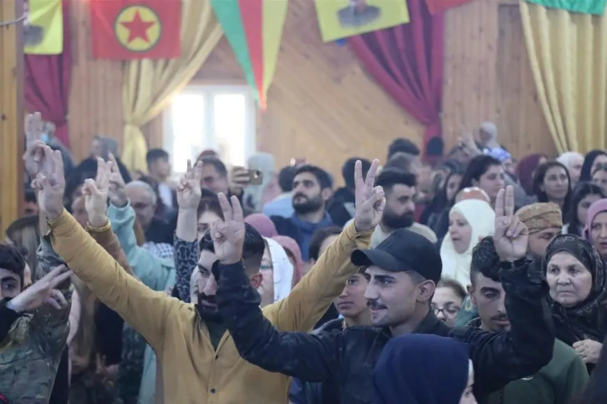 صوابية نضال PKK دفع الحشود للاحتفال بذكرى تأسيسه