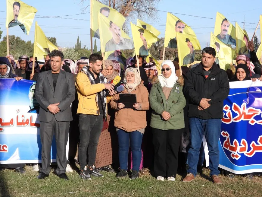 أهالي الطبقة: لن نتوقف حتى تحطيم جدران إمرالي وتحقيق حرية القائد