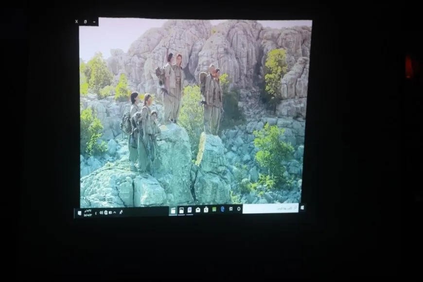 الآلاف في قامشلو والرقة يحتفلون بذكرى تأسيس PKK بحشود مهيبة