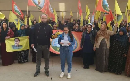 مجالس عوائل الشهداء تدعو الشعب للخروج إلى الساحات حتى الكشف عن وضع القائد
