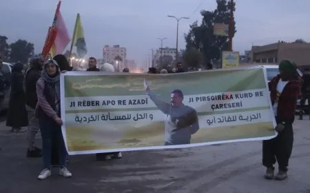 خلال مسيرة : الحركات الشبابية في الرقة تطالب بمعرفة وضع القائد أوجلان