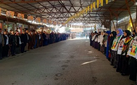 "لن يستطيع أحد تحييدنا عن النضال حتى نحقق حرية القائد الجسدية"