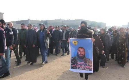 "الشهداء هم المنارة التي تضيء درب الحرية"