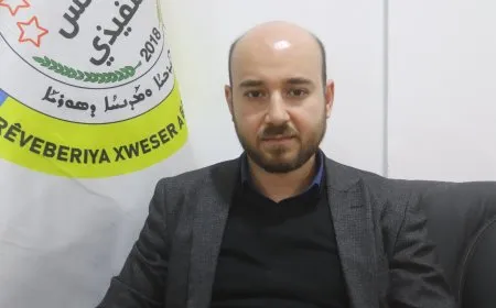 مسؤول في الإدارة الذاتية يكشف عن خطوة ما بعد اعتماد العقد الاجتماعي