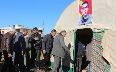 أهالي مقاطعة الفرات يقدّمون واجب العزاء لذوي الكريلا باران مظلوم