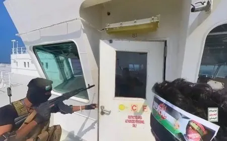 شركة للأمن البحري: سفينة حاويات تتعرض لهجوم في البحر الأحمر