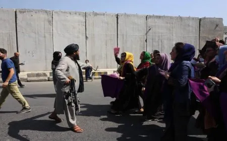 أفغانستان.. الضغوطات تتزايد على النساء وتحذيرات من دفعهن نحو الموت