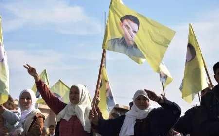 "منذ اللقاء الأول به علمنا كيف يكون حب الوطن والدفاع عنه"