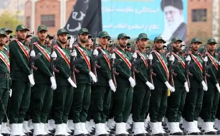 معلومات عن مقتل 11 قيادياً بضربة جوية استهدفت مطار دمشق