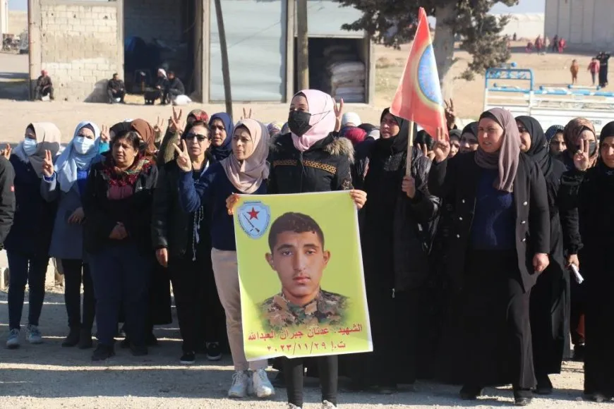 رفاقه وأهالي مدينته عاهدوه بمواصلة ما بدأه