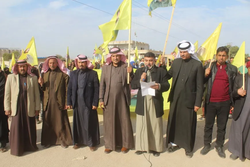 أهالي شمال وشرق سوريا يطالبون بضرورة معرفة الوضع الصحي للقائد