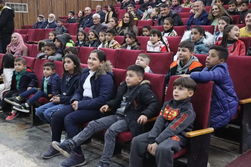 مسرح الطفل عبر رسائله وحكمه يتألق على خشبة محمد شيخو