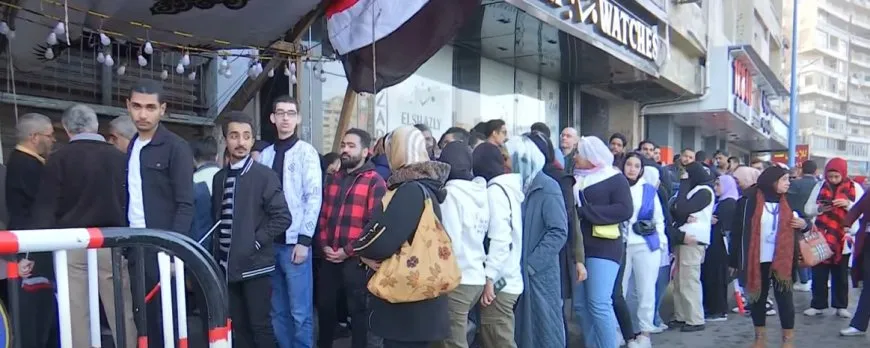 المصريون يتوجهون لصناديق الاقتراع لانتخاب رئيس البلاد