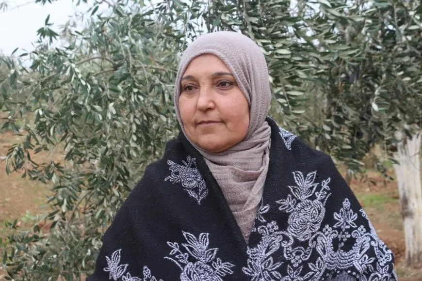 اقتصاد المرأة في منبج يبدأ بجني ثمار محصوله