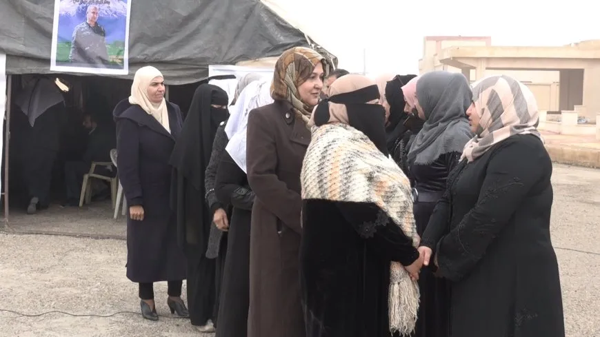 شيوخ ووجهاء عشائر دير الزور يثنون على تضحيات وإنجازات القيادي روني ولات