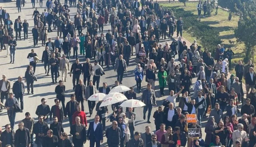 "مفاتيح فتح أبواب المدراس تكمن في تنفيذ مطالبنا"