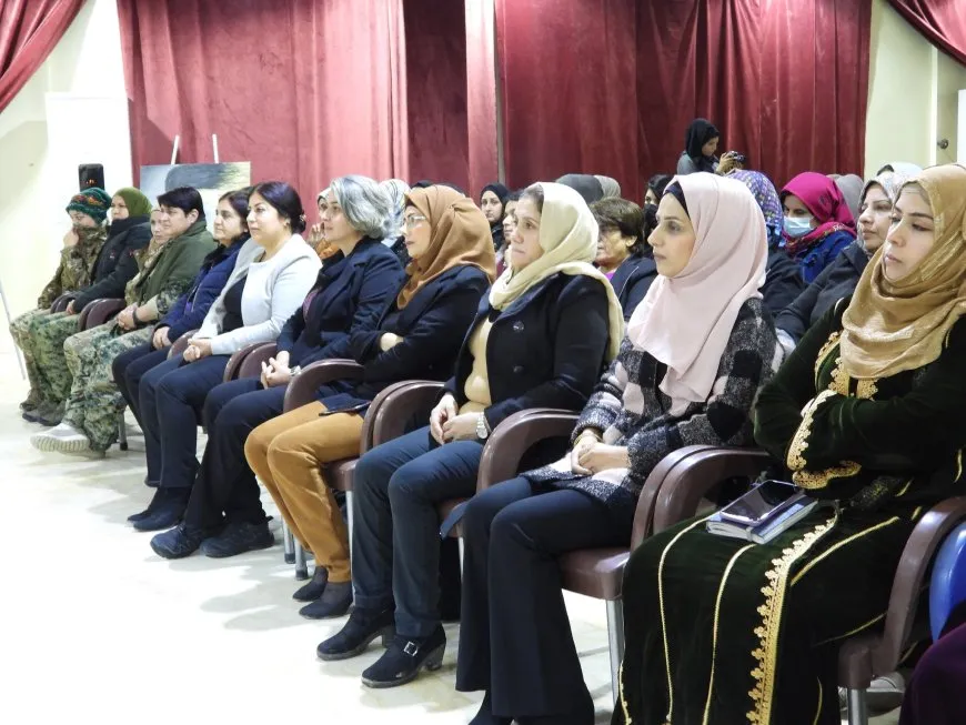 ملتقى حواري تحت شعار "ضد العبودية عشق الحياة الحرة".