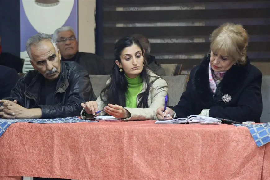 ’فلسفة الأمة الديمقراطية أساس وحدة الشعوب‘