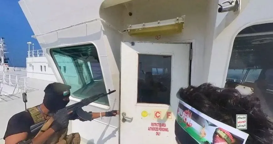 أنباء عن هجوم بحري جديد في ميناء عدن وواشنطن تطالب بالتصدي للحوثيين
