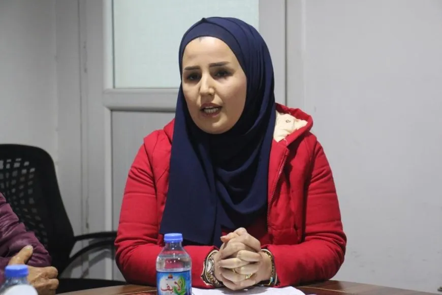 جلسة حوارية في منبج حول ماهية الأمة الديمقراطية في حل القضايا العالقة