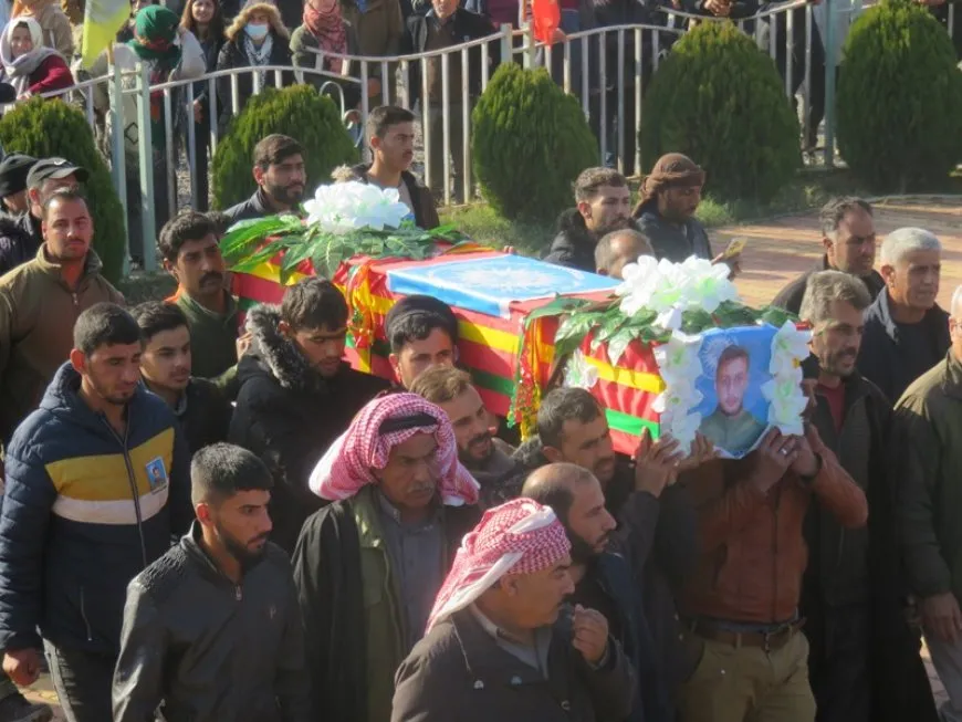 تأكيدات على مواصلة نهج الشهيد محمود خلال مراسم تشييعه