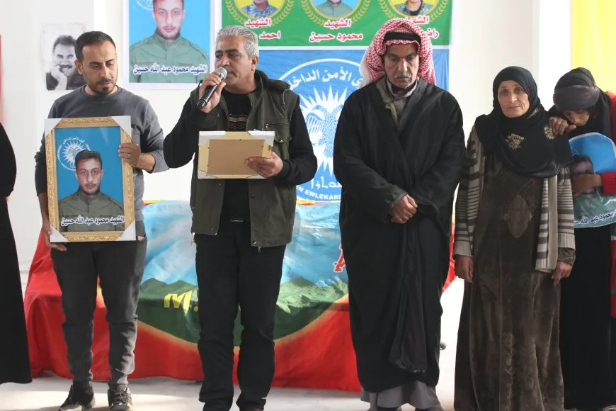 تقديم واجب العزاء لذوي الشهيد محمود حسين وسط تأكيد على تصعيد النضال