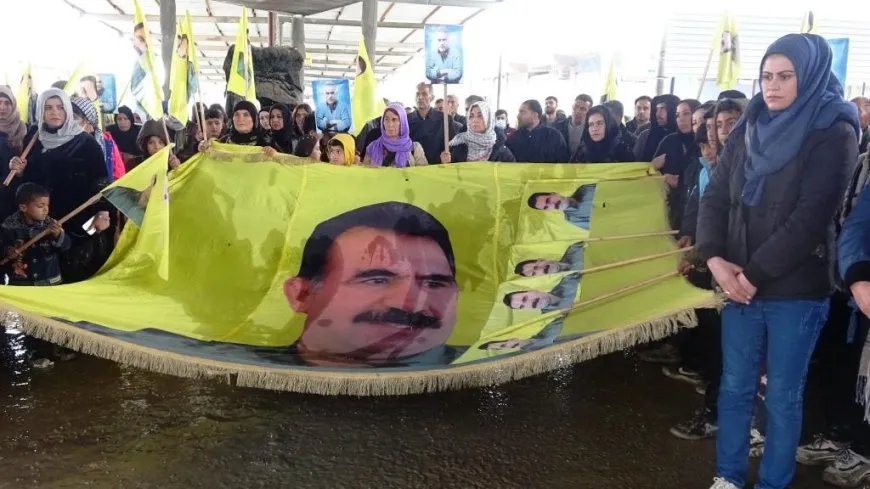 مظاهرة مطالبة بالحرية الجسدية للقائد عبدالله أوجلان