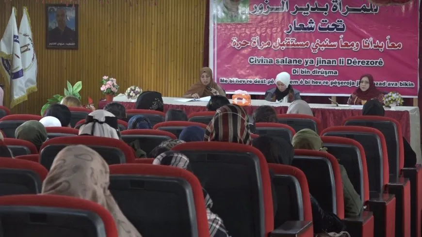 المرأة في دير الزور تعقد اجتماعها السنوي وتختتمه بمخرجات لتعزيز النضال