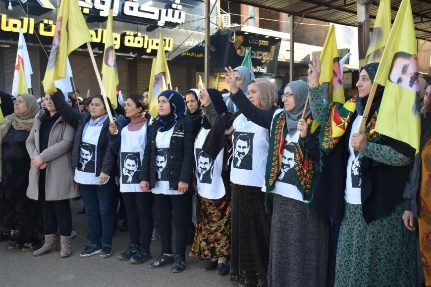 بالتأكيد على المقاومة رد أهالي إقليم شمال وشرق سوريا على الهجمات