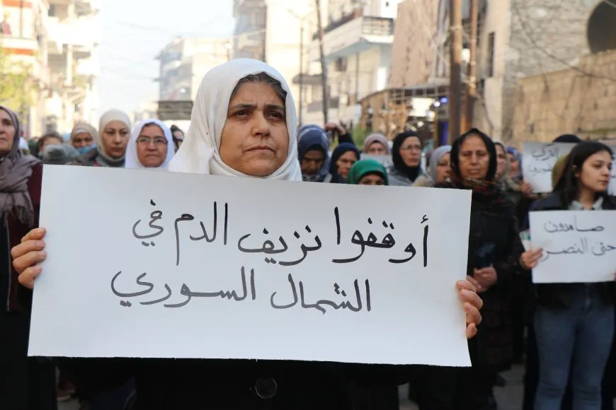سلسلة احتجاجات على القصف التركي تعمّ إقليم شمال وشرق سوريا