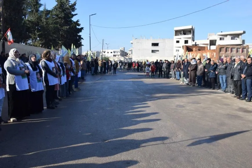 تجدد الاحتجاجات في كوباني على القصف التركي