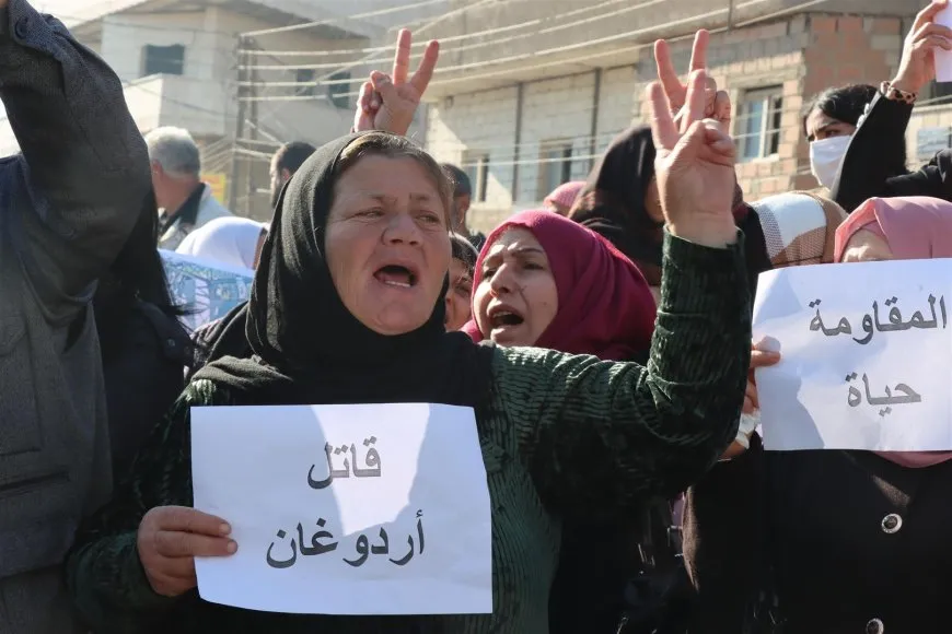 الآلاف في الحسكة يطالبون بفرض حظر جوي على المنطقة