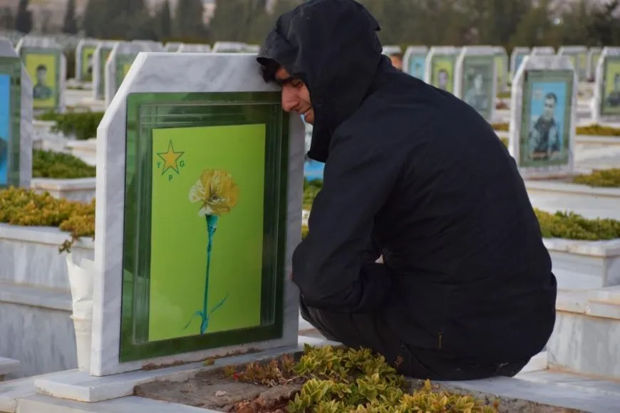 في مراسم استذكار الشهداء: نحن أمهات الشهداء سنرفع راية النصر