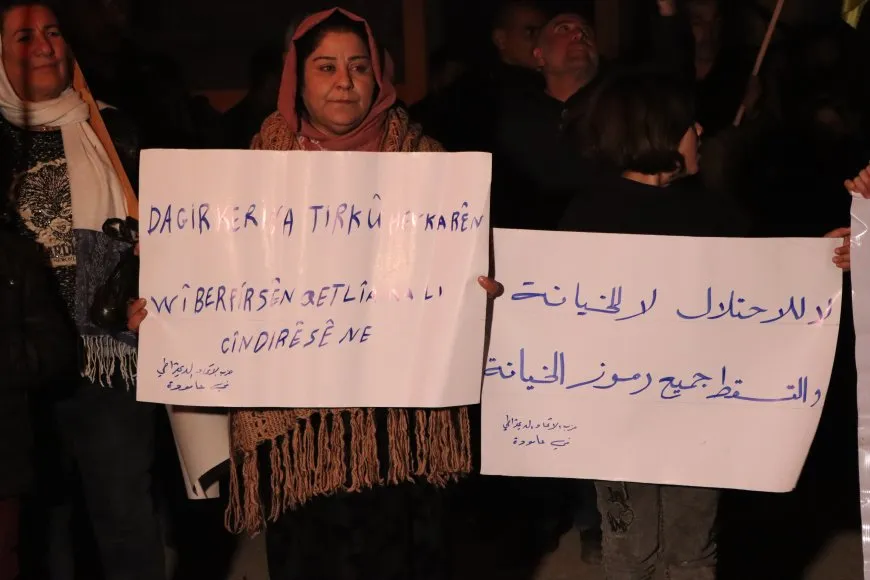 شبيبة عامودا يخرجون بالمشاعل رداً على هجمات الاحتلال التركي ‎