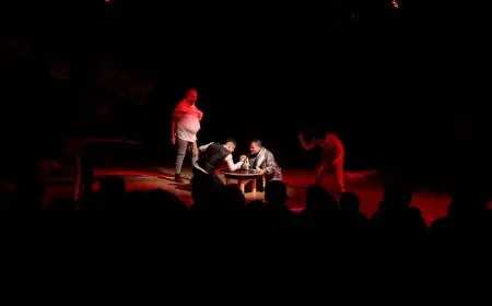 عرض مسرحي بعنوان "وجهة نظر" في اليوم الثاني من مهرجان ميتان المسرحي