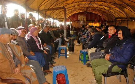 أهالي تل تمر يقدّمون العزاء لذوي مقاتل قسد عبد الله حمدان