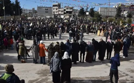 احتفال في مقاطعة الفرات بالذكرى الـ 9 لانتصار كوباني والـ 10 لإعلان الإدارة الذاتية