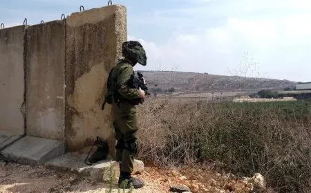 وزير دفاع إسرائيل يتحدث عن تحرك قريب على حدود لبنان