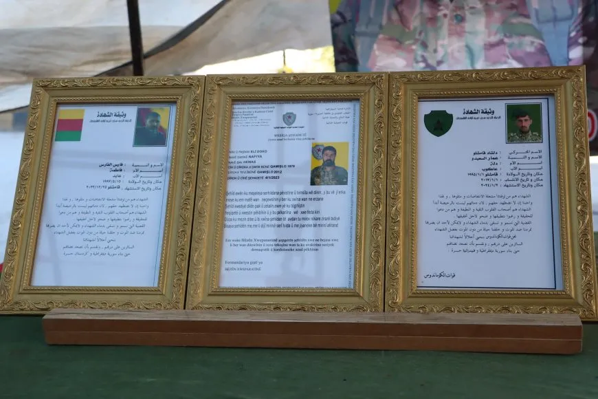 مشاركون في خيمة عزاء: الشهداء يمثلون حقيقة الثورة ونضالها 
