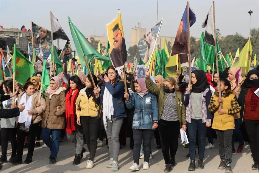 "خالدات في قلوبنا وشعلة ثورتهن مستمرة بثورتنا"