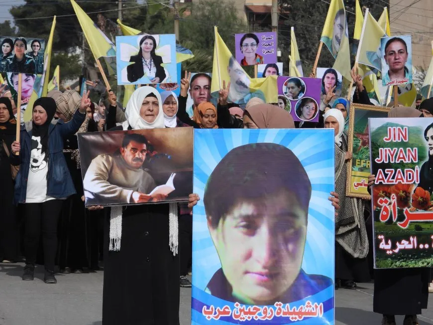 "خالدات في قلوبنا وشعلة ثورتهن مستمرة بثورتنا"