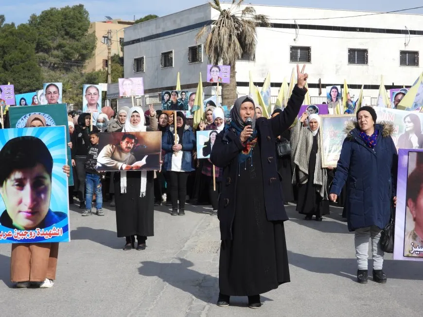 "خالدات في قلوبنا وشعلة ثورتهن مستمرة بثورتنا"