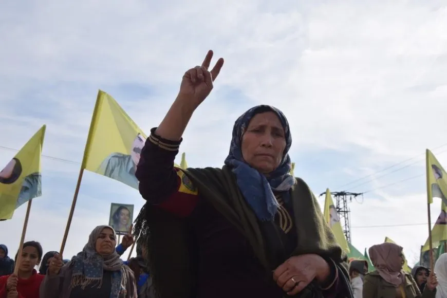 "خالدات في قلوبنا وشعلة ثورتهن مستمرة بثورتنا"