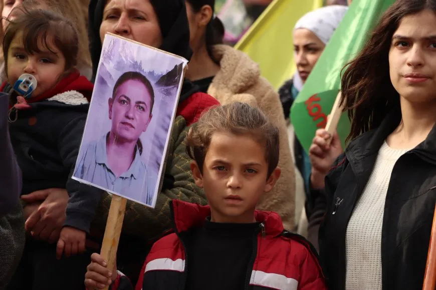"خالدات في قلوبنا وشعلة ثورتهن مستمرة بثورتنا"