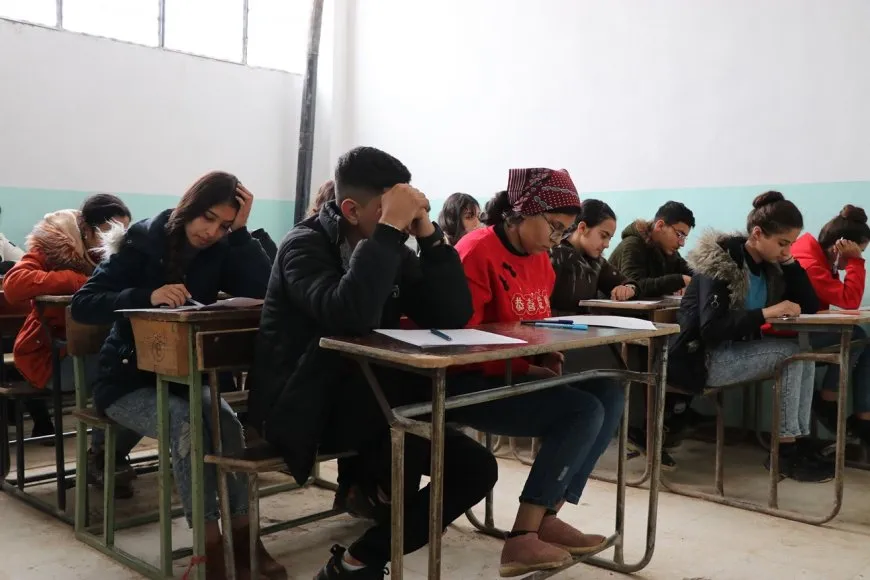 بدء امتحانات الفصل الدراسي الأول في الشهباء المحاصرة