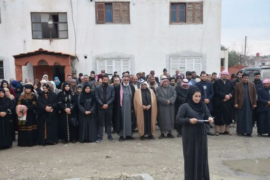 الآلاف ينددون بهجمات الاحتلال ويصرّون على المقاومة