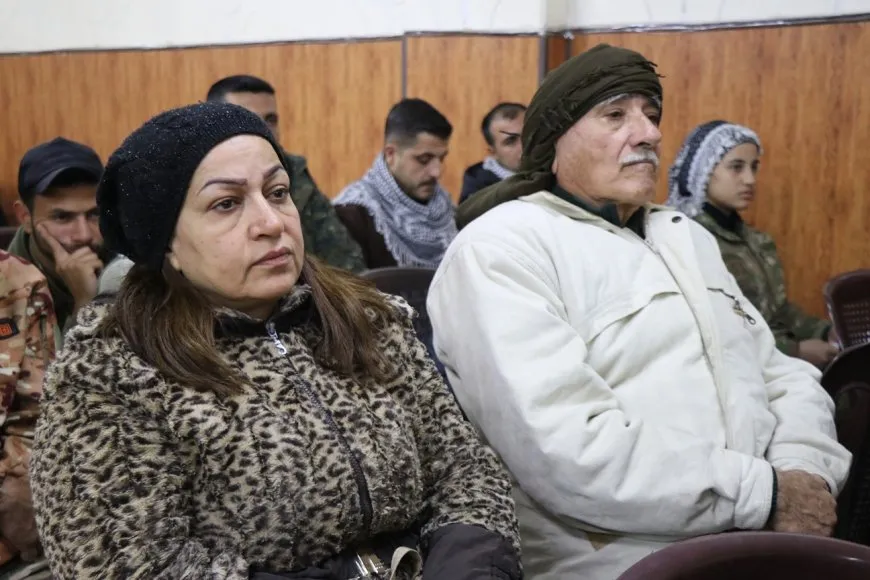 مركز أبحاث جنولوجي يعقد ندوة حوارية حول الديموغرافيا في حلب