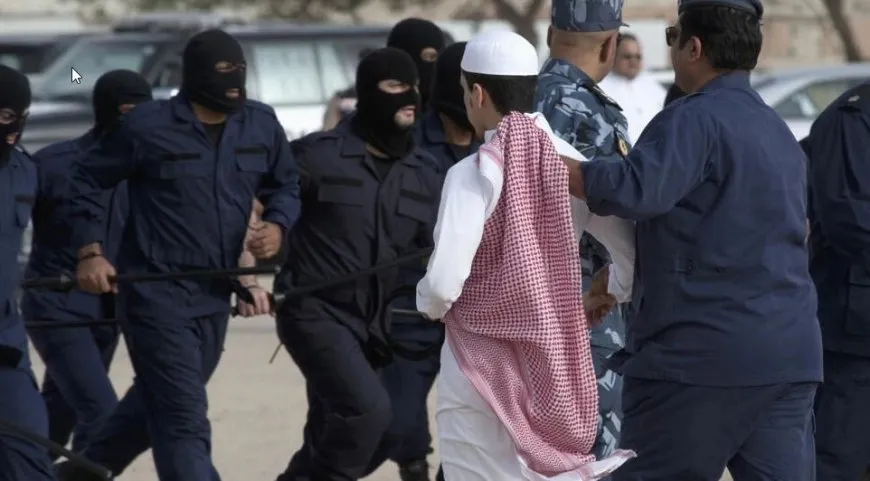 الكويت يعلن إيقاف ثلاثة أشخاص ينتمون إلى "تنظيم إرهابي"
